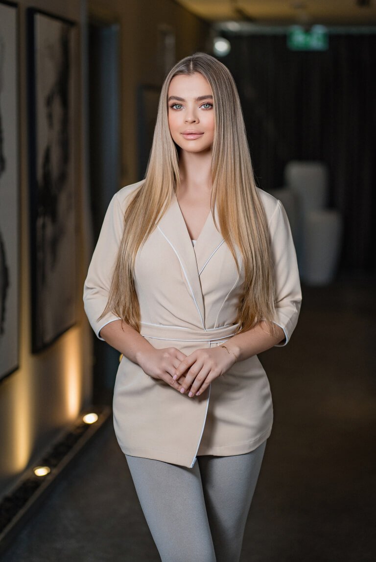 zlata poland therapist in Islamabad